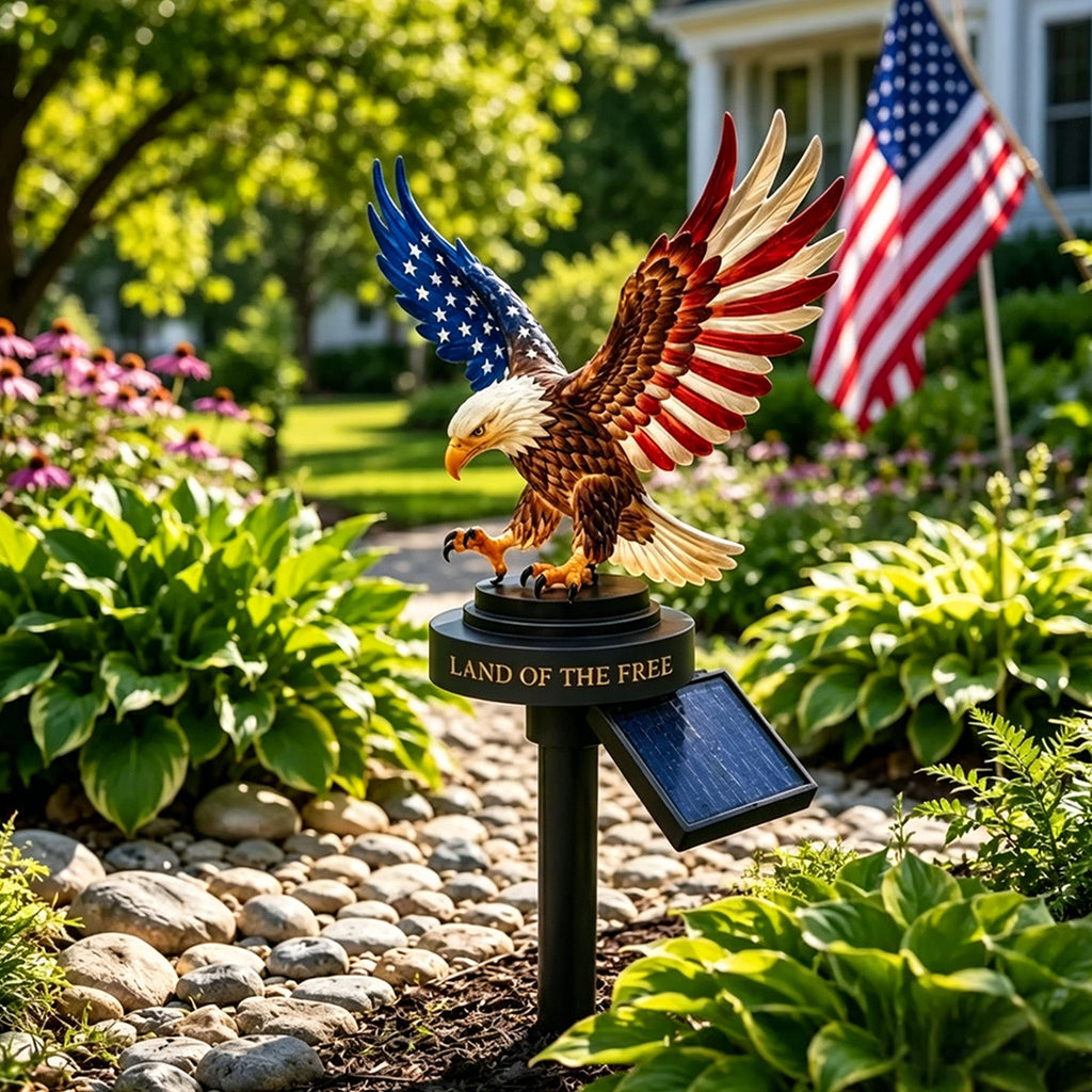 🦅🇺🇸 Solar Eagle Garden Light – A Glowing Tribute to American Freedom ✨